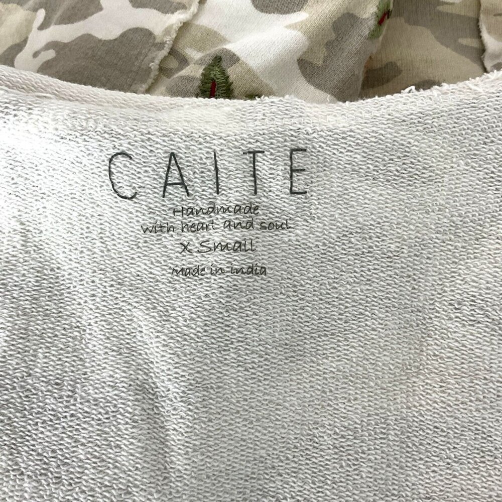 Athleta Caite Size XS Hooded Duster Beige Gray Camo Floral Embroidery Open Front - Picture 9 of 11